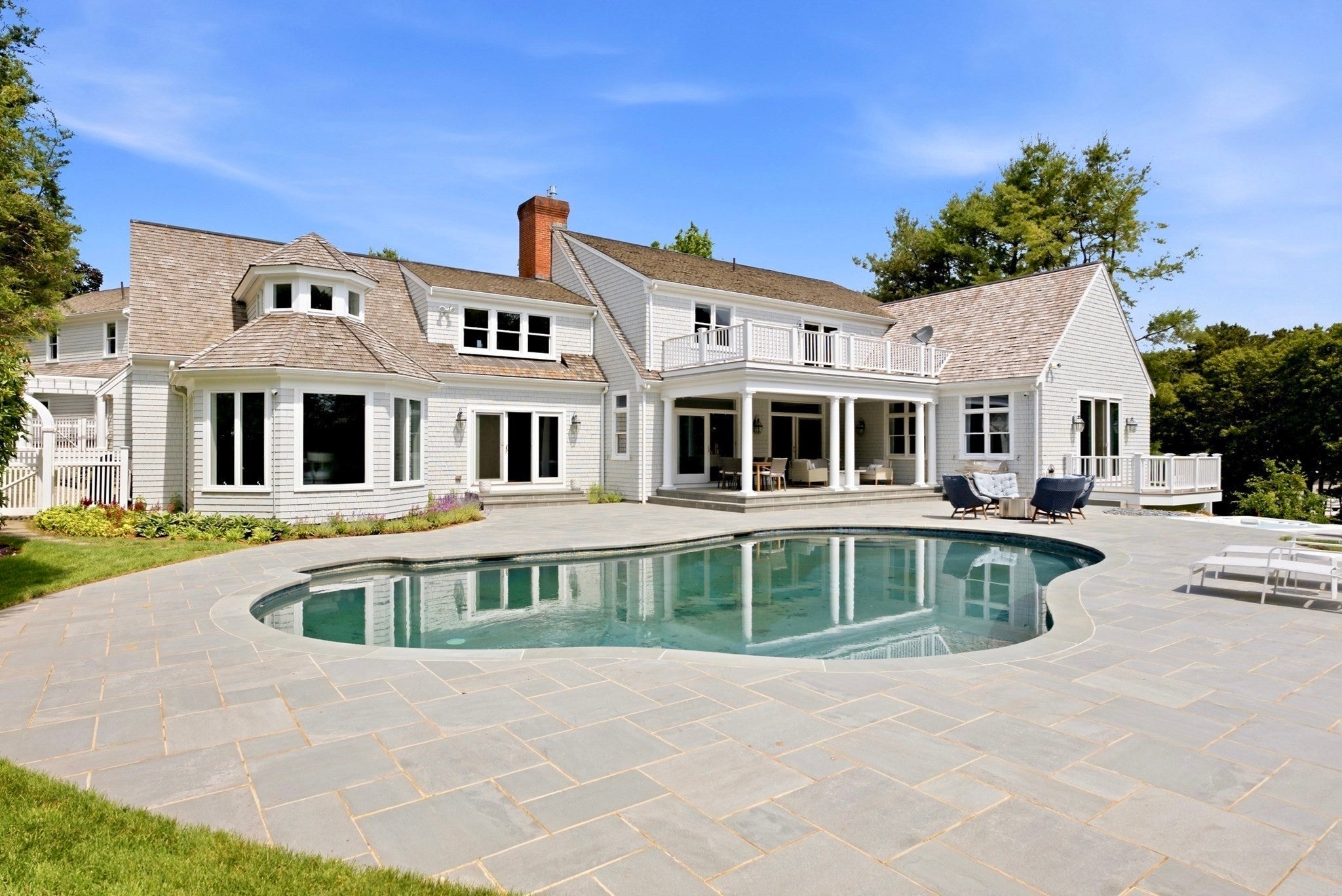 375 Baxters Neck Rd