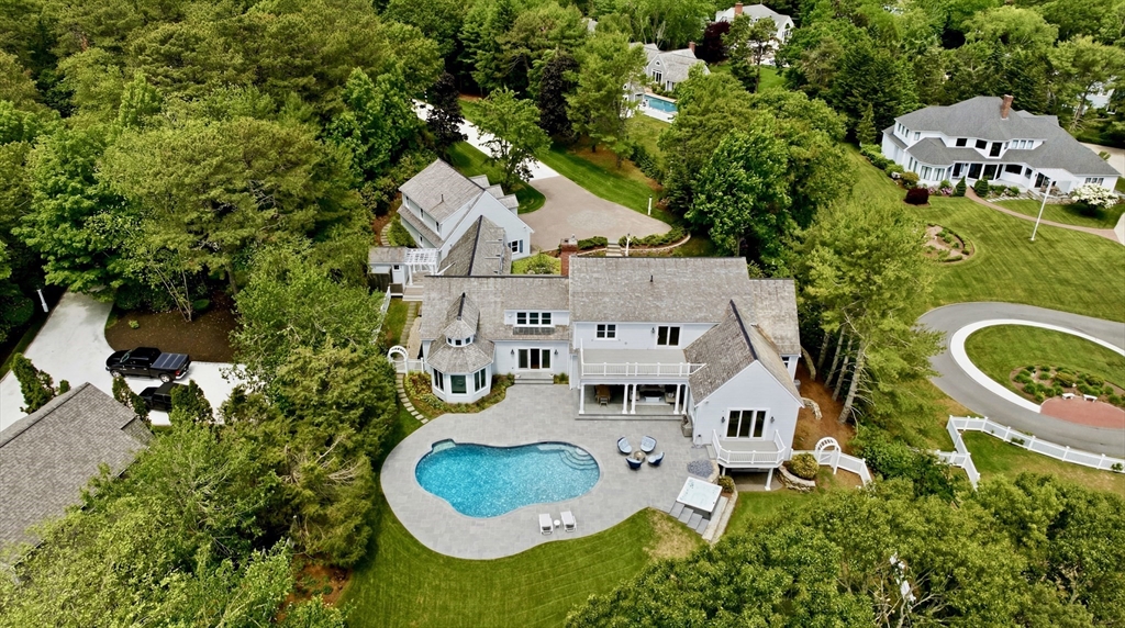 375 Baxters Neck Rd