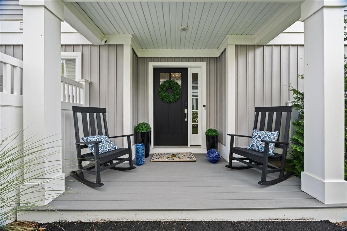 Photo of 18 Oxbow Rd #12-1, Raynham, MA