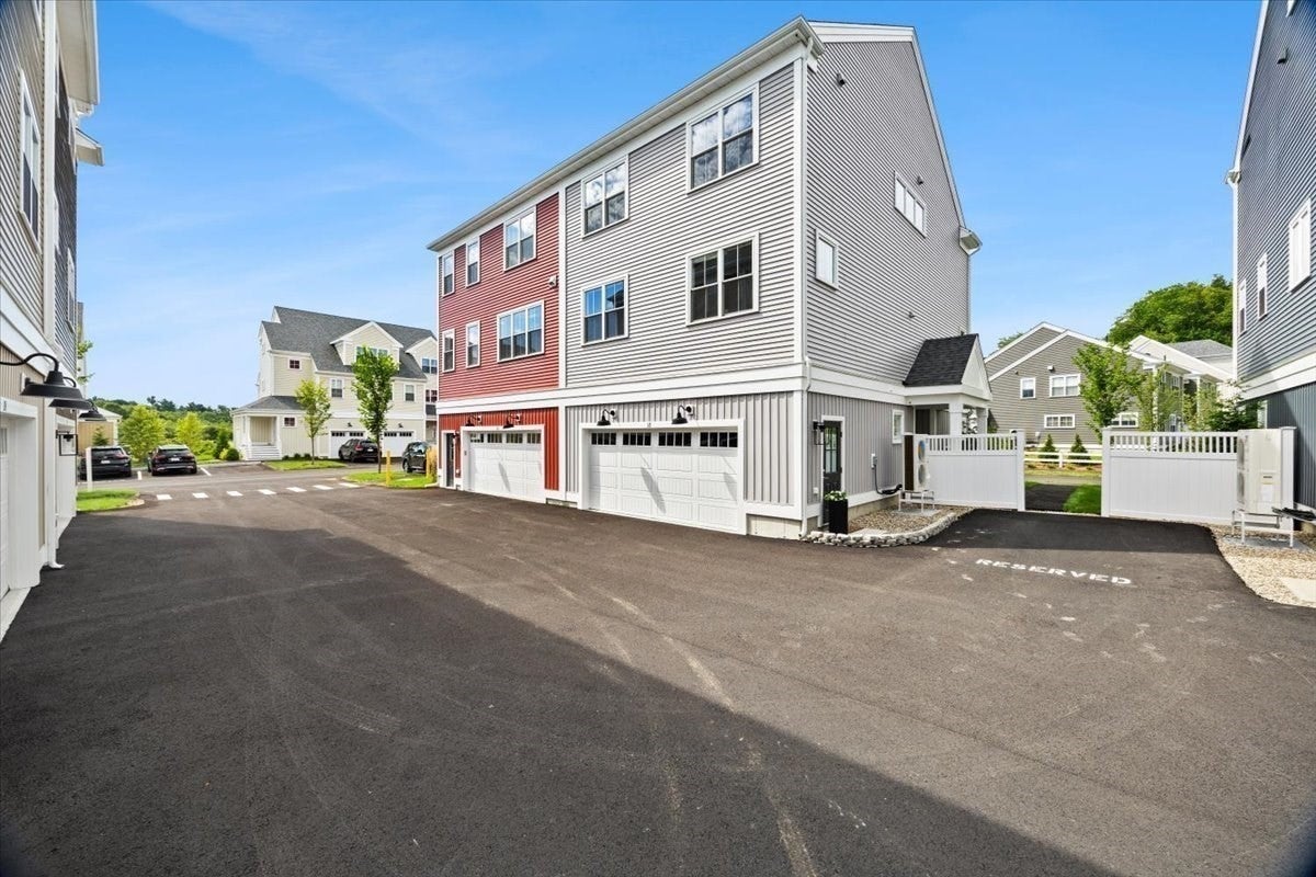 18 Oxbow Rd 12-1