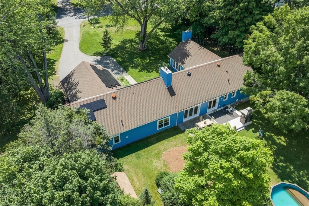 27 Oak Ave