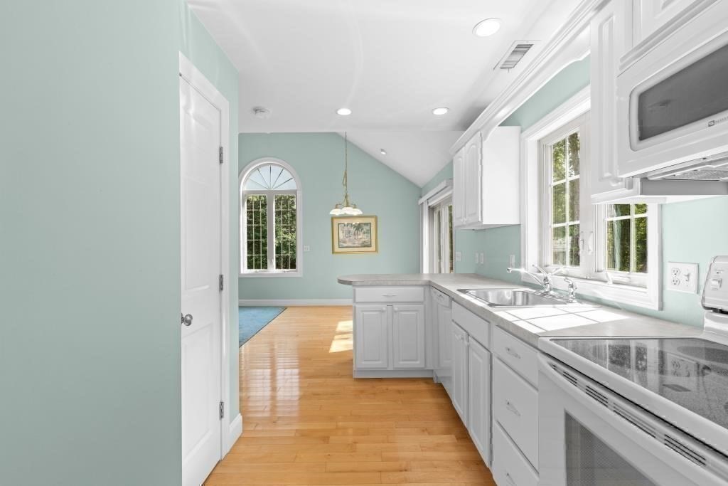 105 Mixter Rd, Holden, MA, 105 Mixter Rd, Holden, MA Photo #30