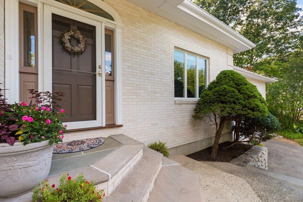 66 Nells Pond Road, Lynn, MA Photo #4