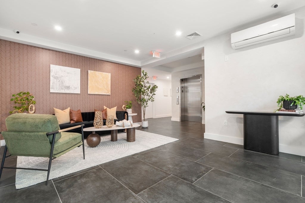 58 Kent St #302, Brookline, MA, 58 Kent St #302, Brookline, MA Photo #16