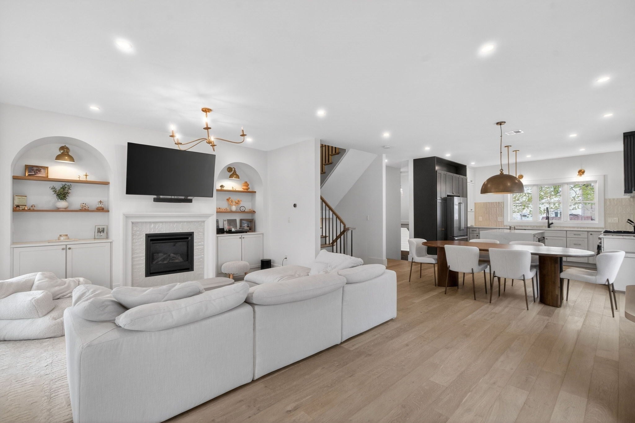 17 Manning St 17