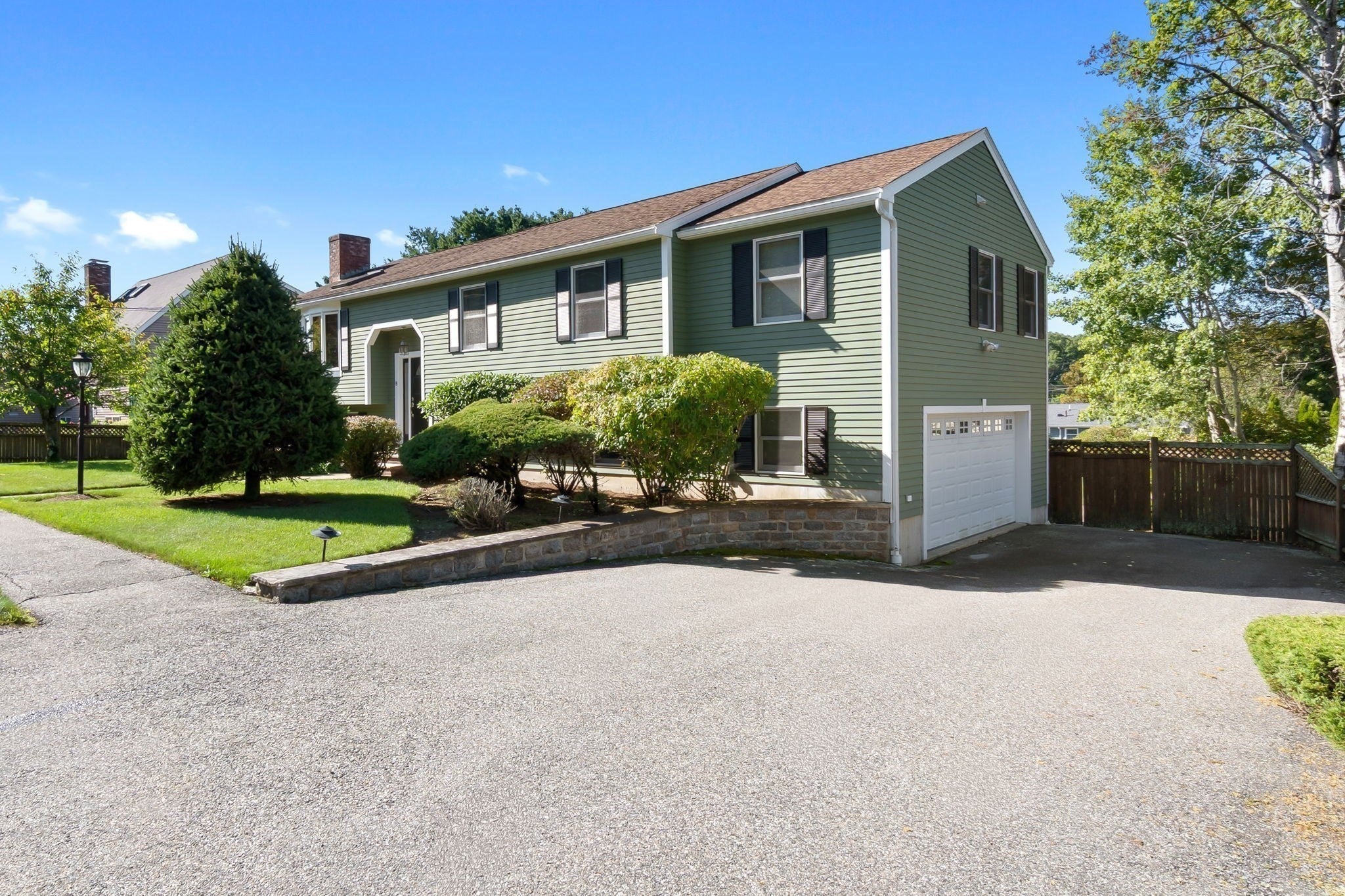 8 College Lane, Beverly, MA, 8 College Lane, Beverly, MA Photo #3
