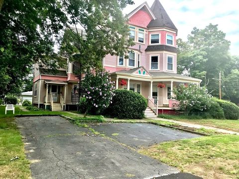 Photo of 61 Western Ave #4, Westfield, MA 01085 (MLS # 73461063)