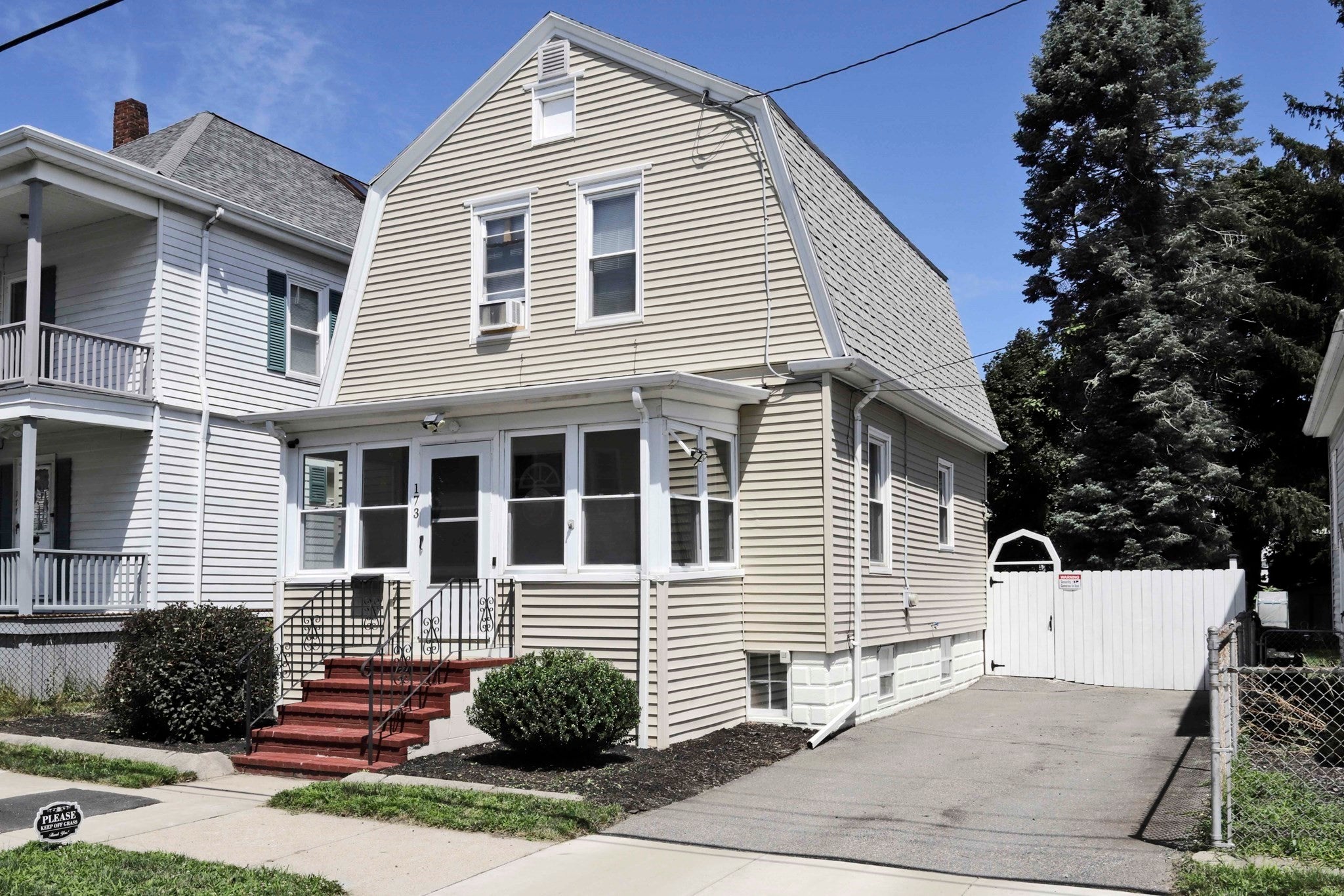 Photo of 173 Central Ave, New Bedford, MA
