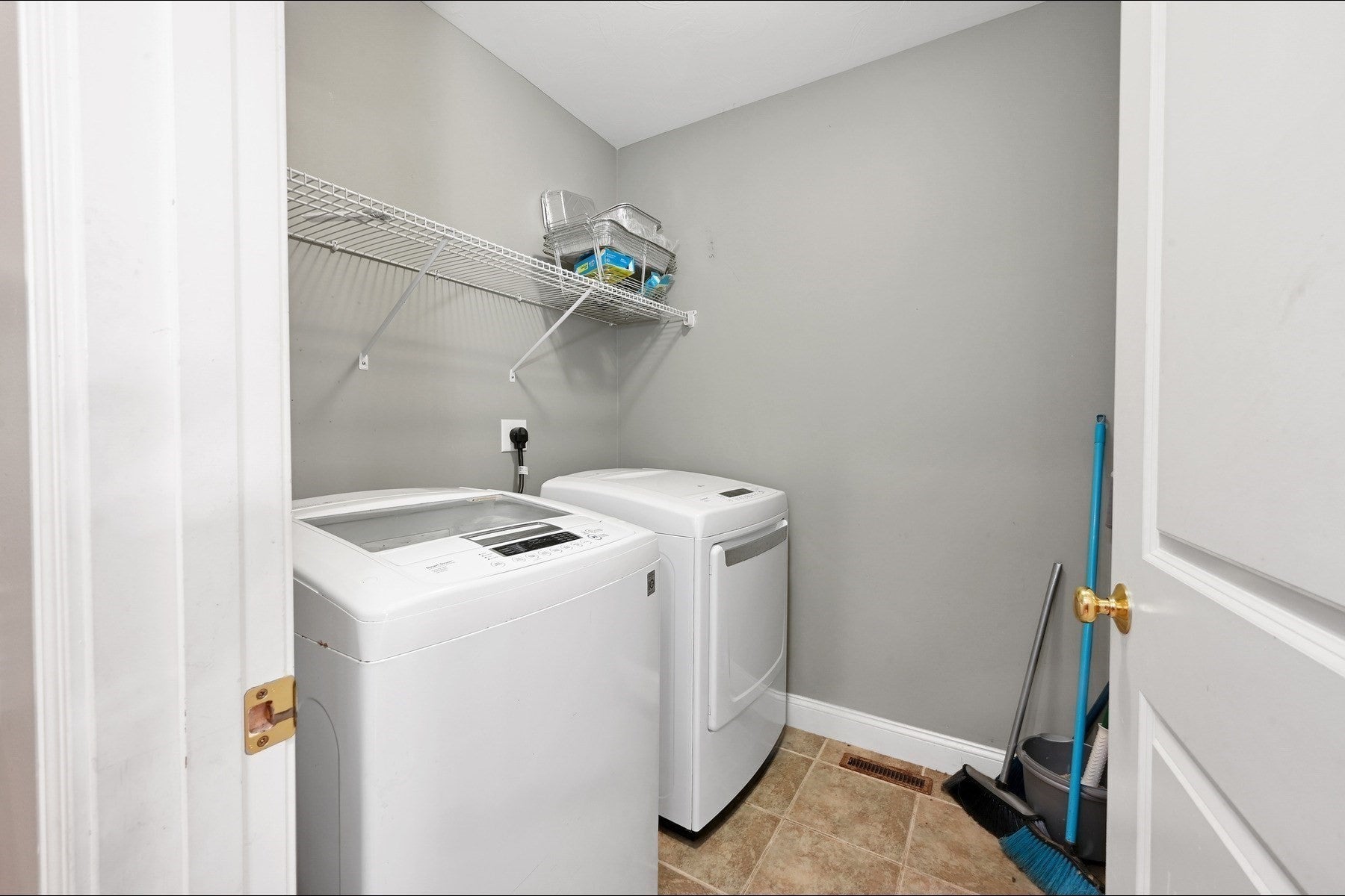 55 Surrey Ln #55, East Bridgewater, MA, 55 Surrey Ln #55, East Bridgewater, MA Photo #15