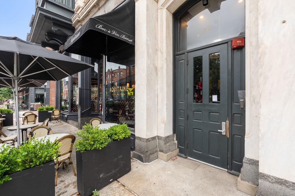 567 Tremont Street 20