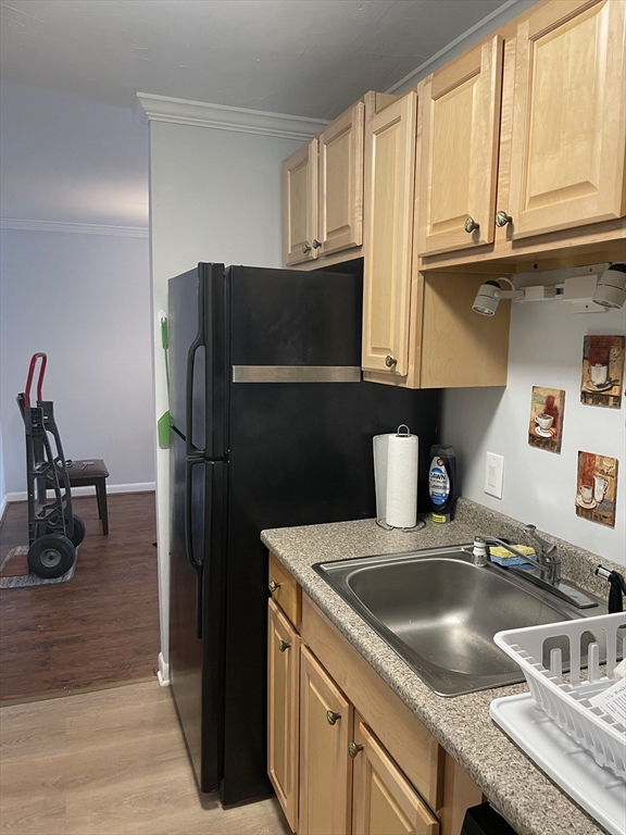 176 Maple Ave 1-33