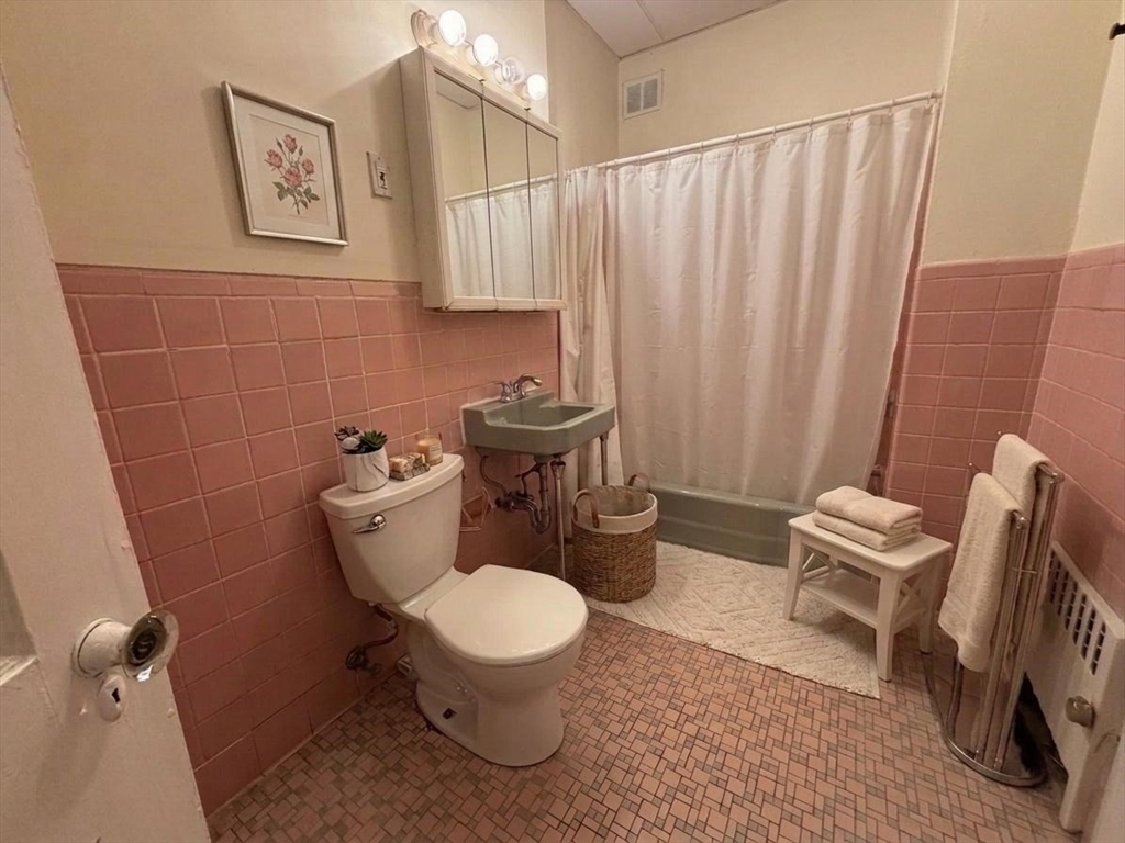 122 Babcock St #24, Brookline, MA, 122 Babcock St #24, Brookline, MA Photo #5
