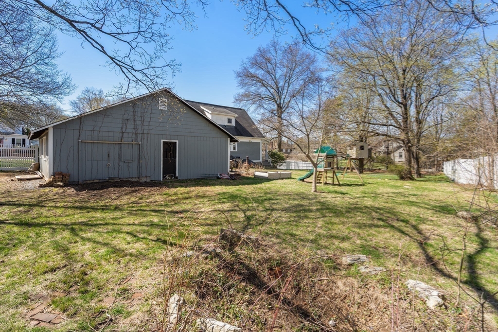 Franklin, Massachusetts 02038, United States, 3 Bedrooms Bedrooms, ,2 BathroomsBathrooms,Residential,Active,114022