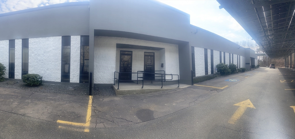 427 Turnpike St