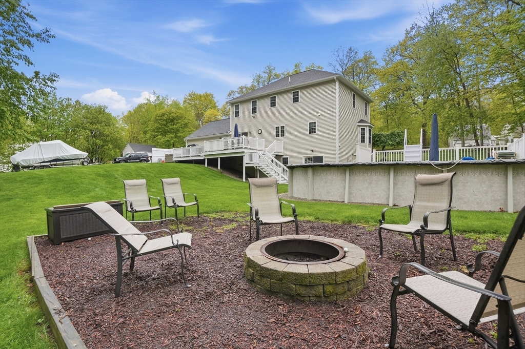 97 Carroll Hill Rd