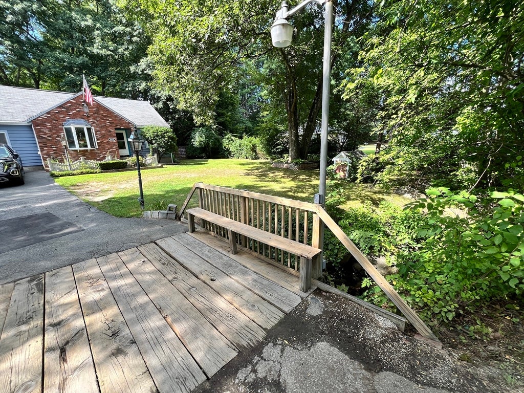 1635 Providence Rd, Northbridge, MA Photo #21
