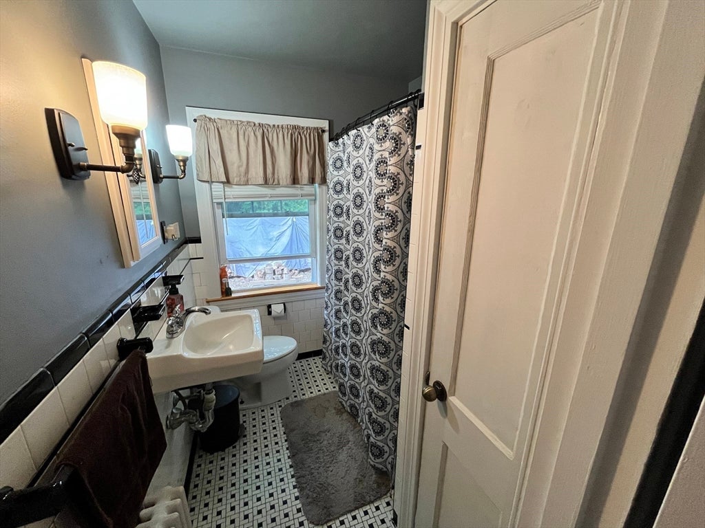 1635 Providence Rd, Northbridge, MA Photo #8