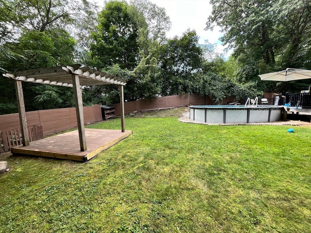1635 Providence Rd, Northbridge, MA Photo #18