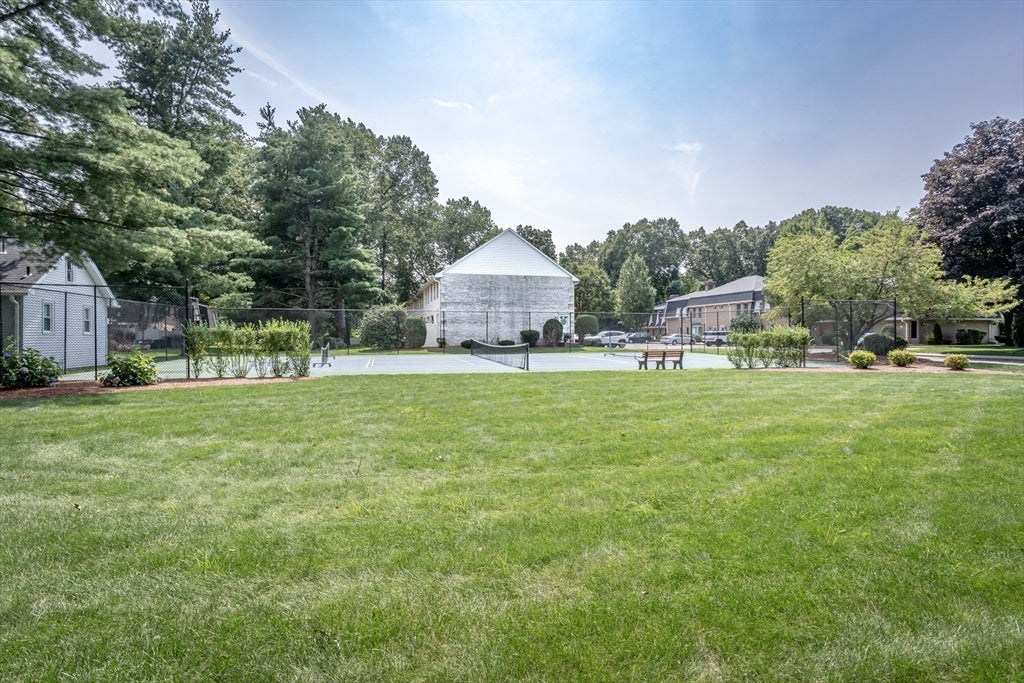 3 Mansion Woods Drive #G, Agawam, MA Photo #27