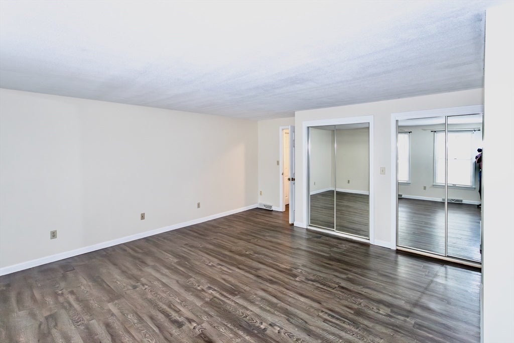 3 Mansion Woods Drive #G, Agawam, MA Photo #16