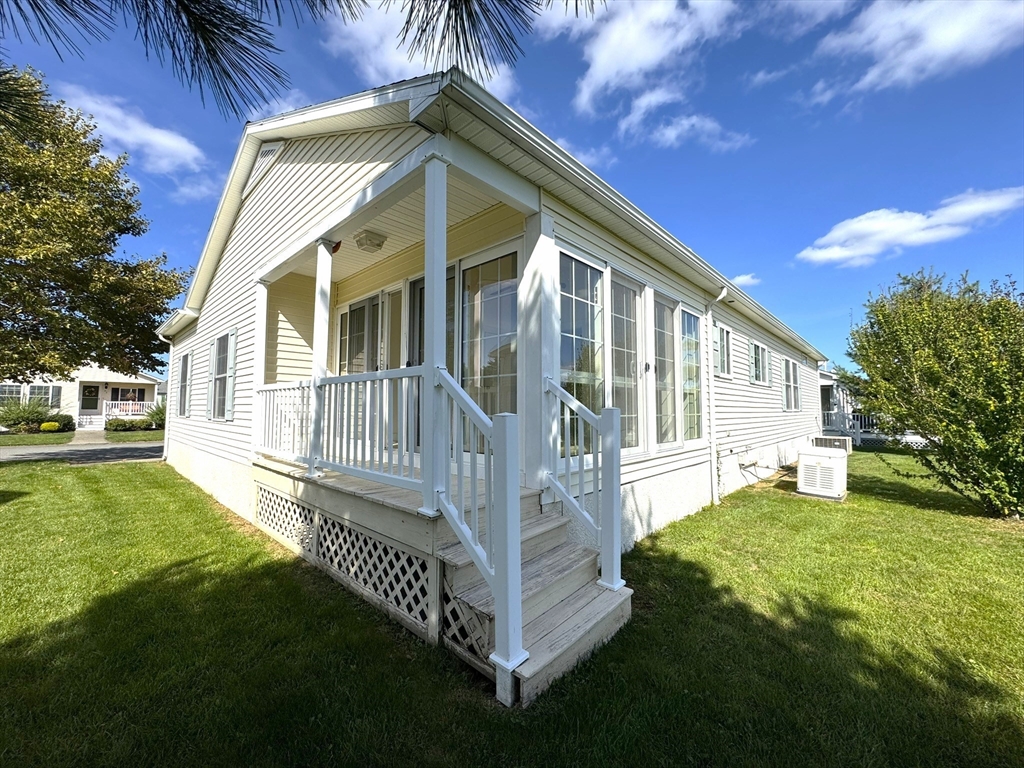 23 Stone Meadow Dr