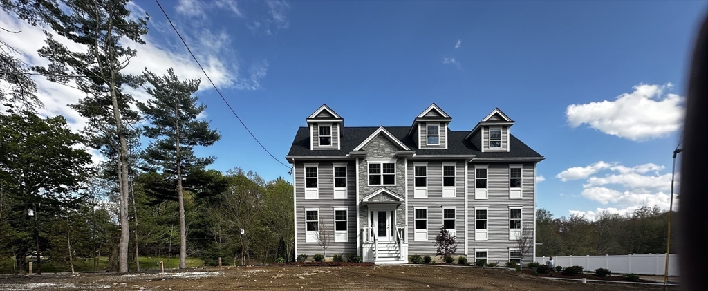 56 Dudley Rd