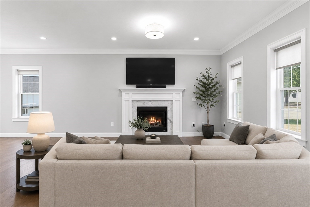 103 Mceachron Dr