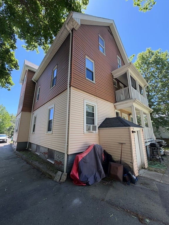 2 Hope St