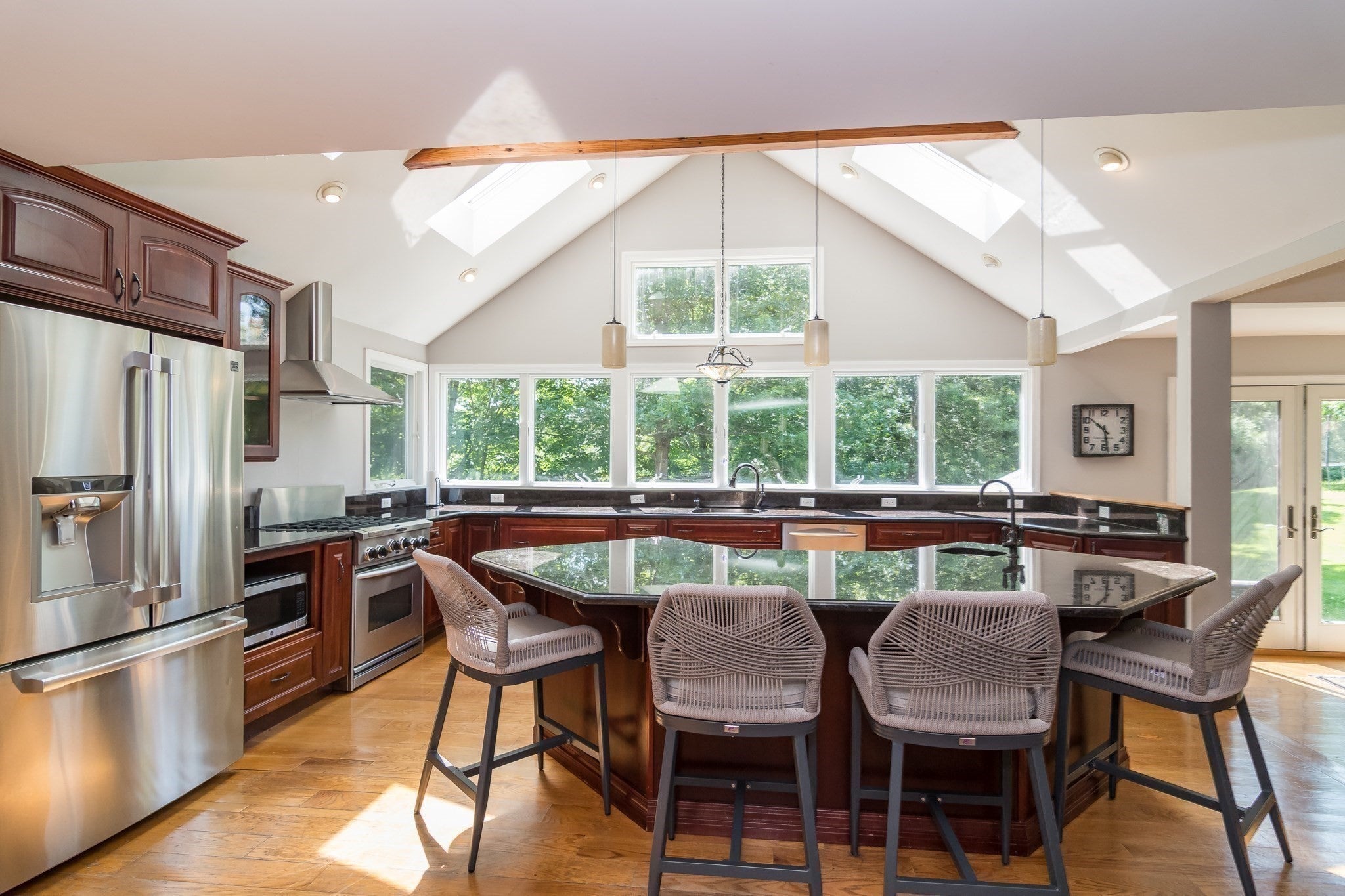 132 Pelham Island Rd 0