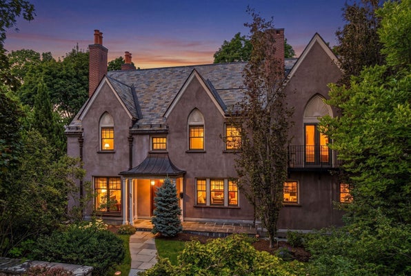 67 HYSLOP RD, BROOKLINE, MA 02445 - Image ca037e803c77f2b3dde5cc07c964ded7/3200399631