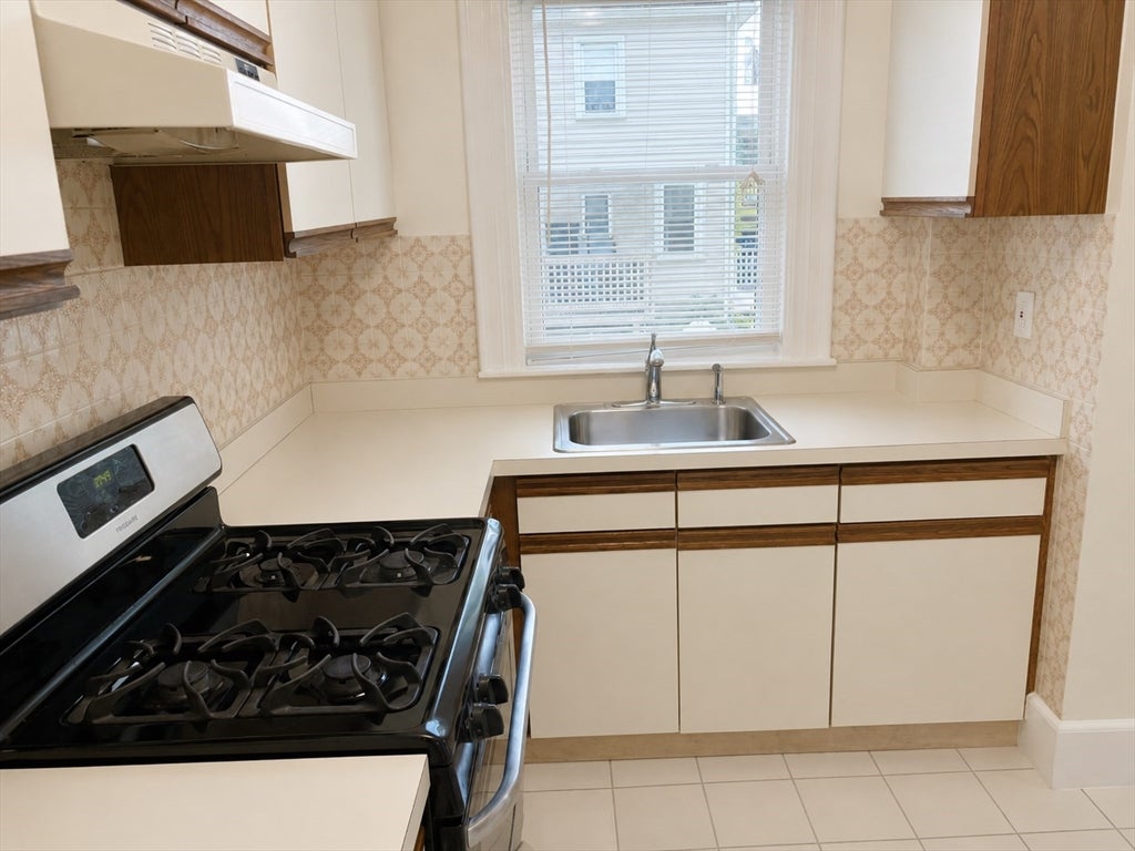 100 Franklin Street #1, Watertown, MA Photo #9