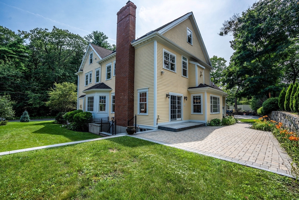 52 North Border Rd.
