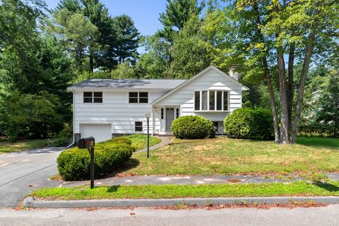 40 Crystal Cir Burlington MA 01803