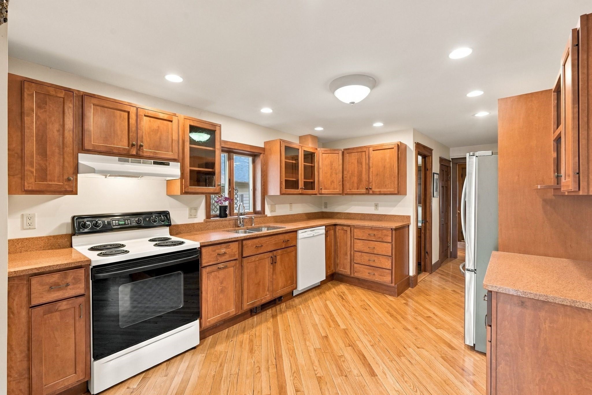 59 Revell Ave, Northampton, MA, 59 Revell Ave, Northampton, MA Photo #12