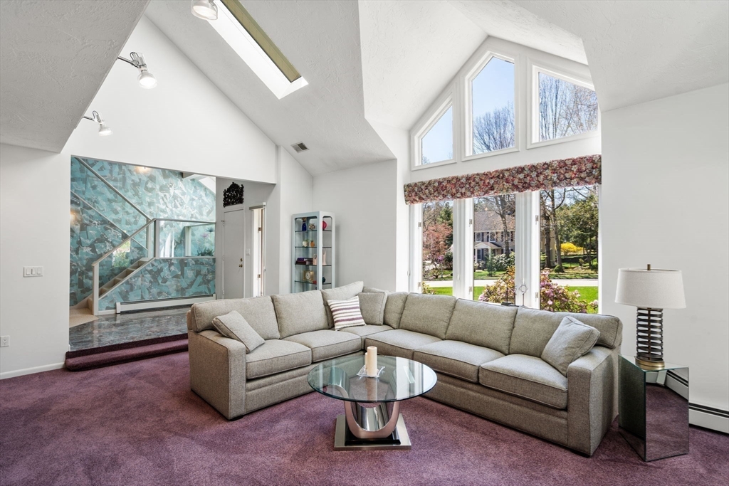 26 Whisper Dr