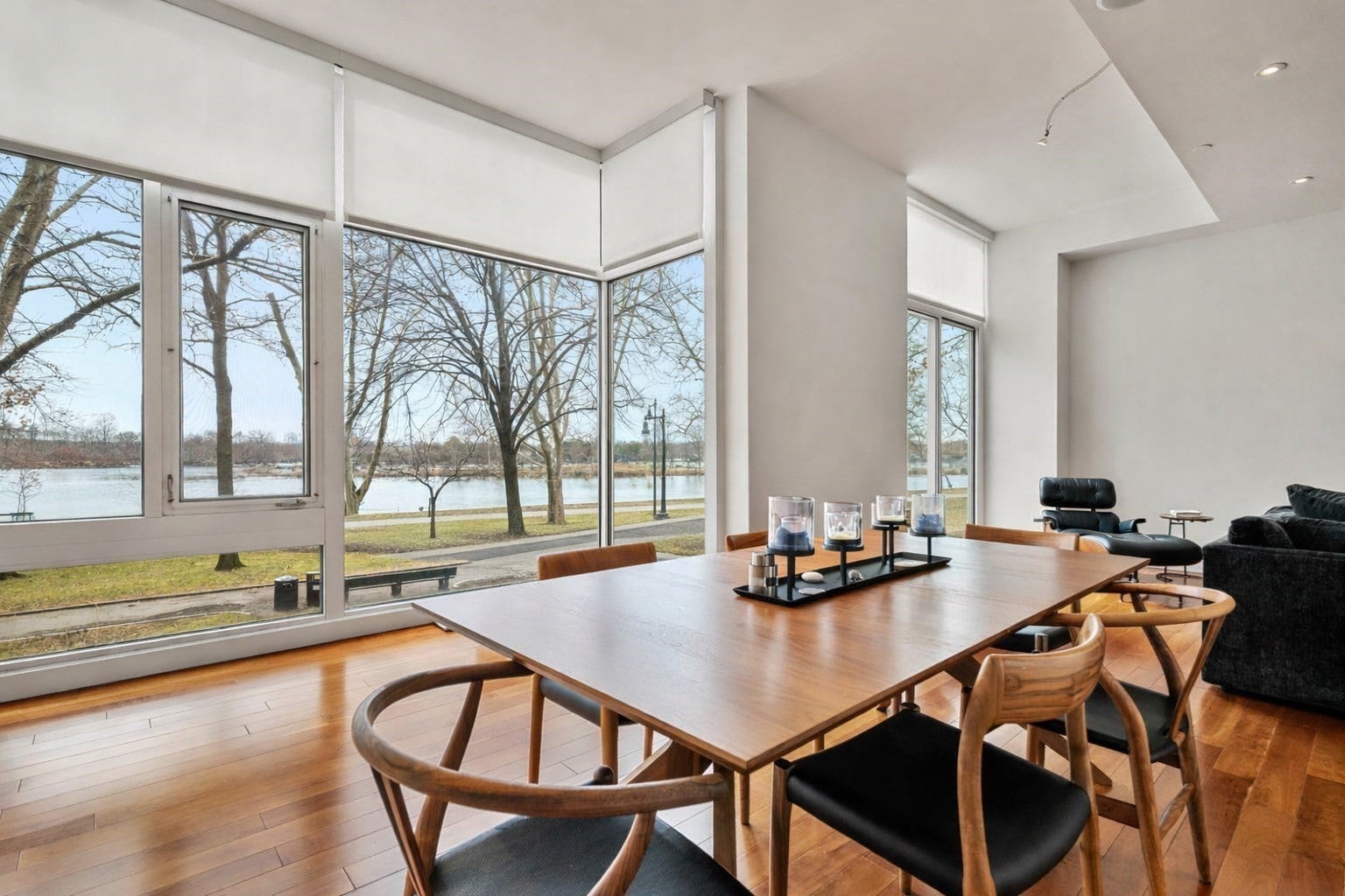 975 Memorial Drive 210