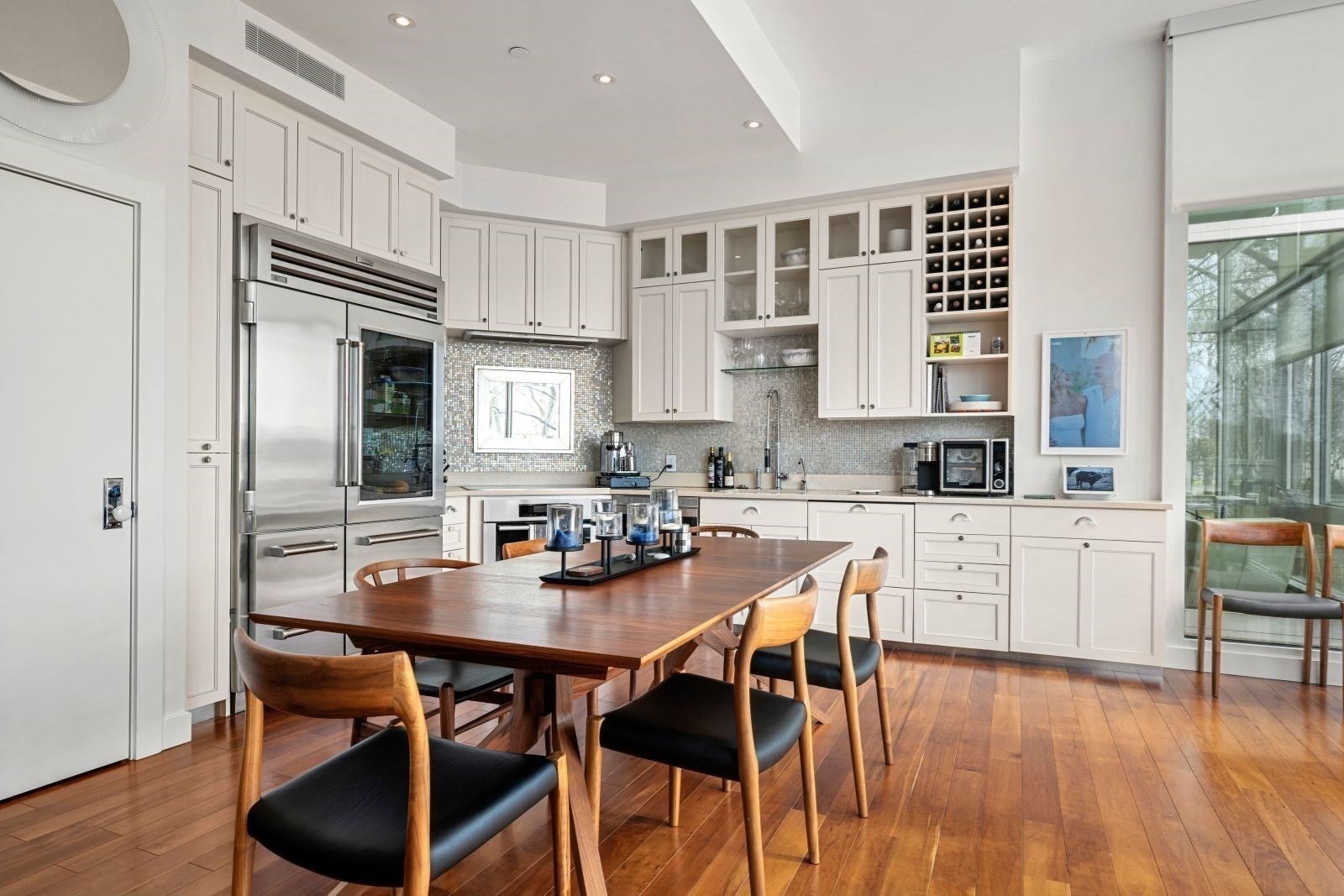 975 Memorial Drive 210