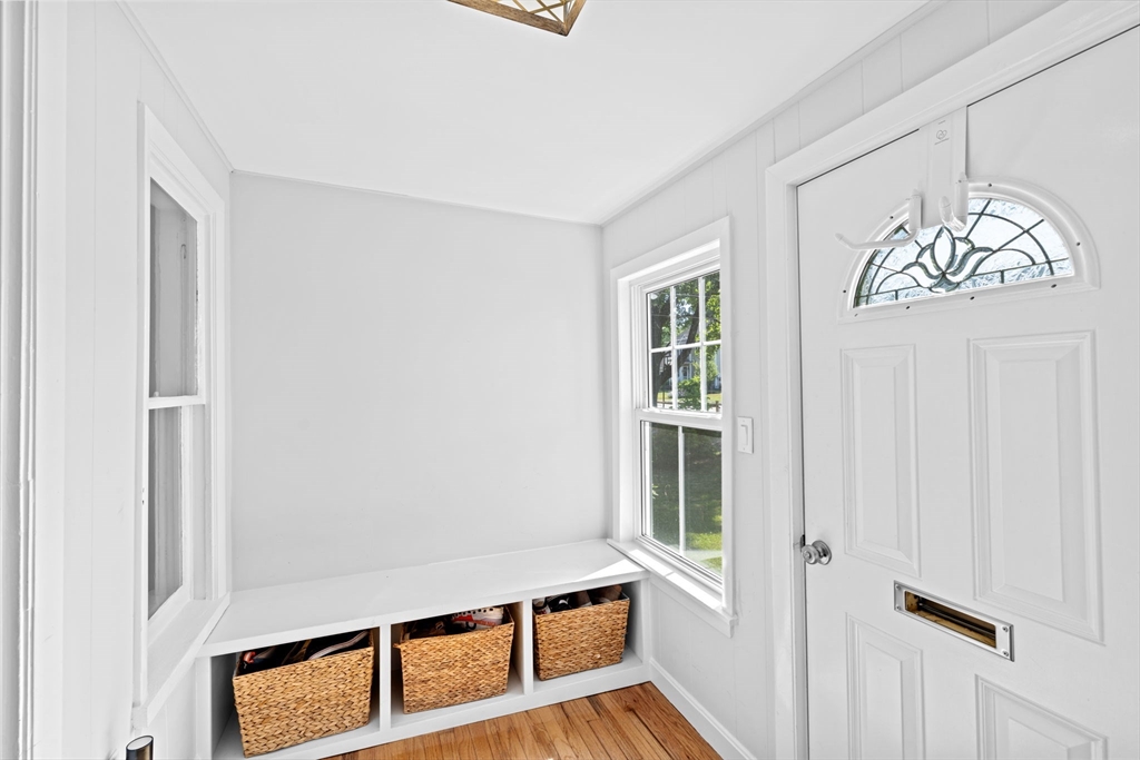 197 White St