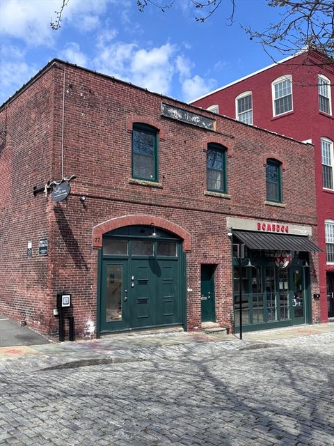 Photo of 77 North Water Street #206, New Bedford, MA 02740 (MLS # 73522380)