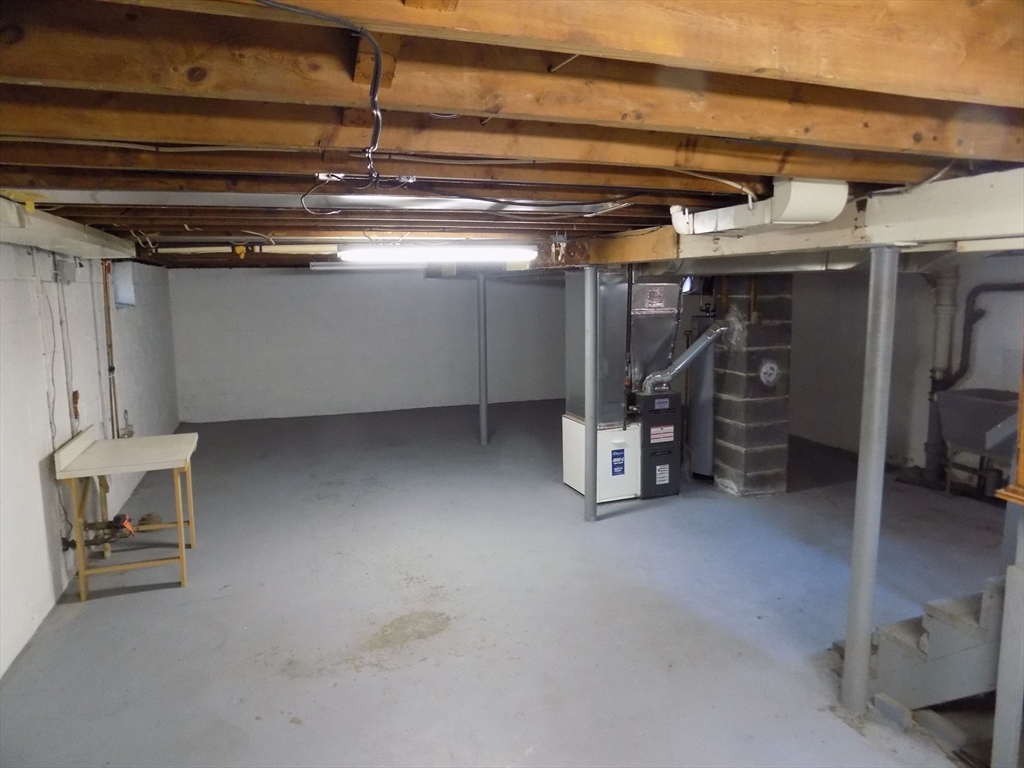 1261 Page Blvd, Springfield, MA, 1261 Page Blvd, Springfield, MA Photo #15