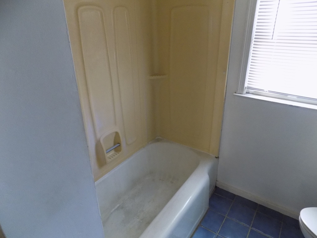 1261 Page Blvd, Springfield, MA, 1261 Page Blvd, Springfield, MA Photo #22