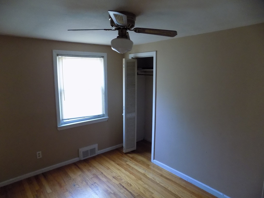 1261 Page Blvd, Springfield, MA, 1261 Page Blvd, Springfield, MA Photo #8