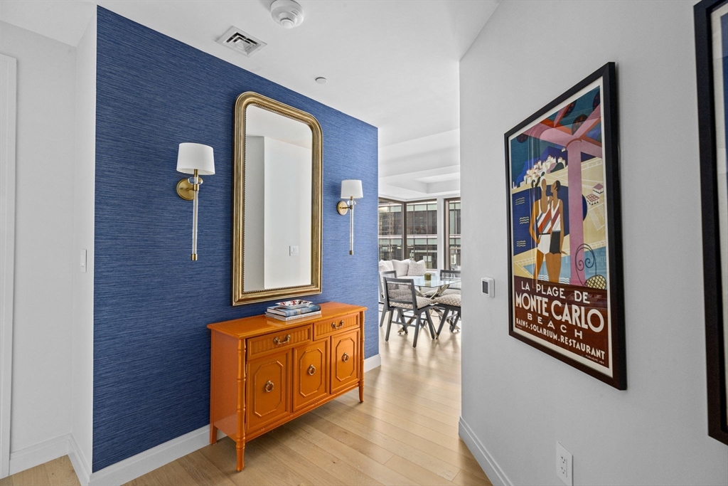 133 Seaport Blvd 1603