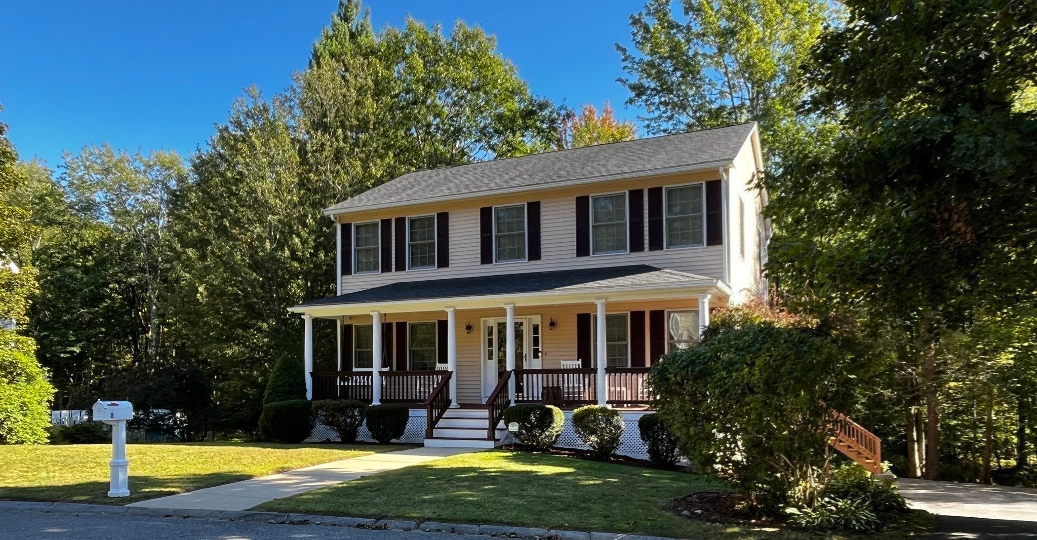 8 Pinewood Rd, Amesbury, MA, 8 Pinewood Rd, Amesbury, MA Photo #1
