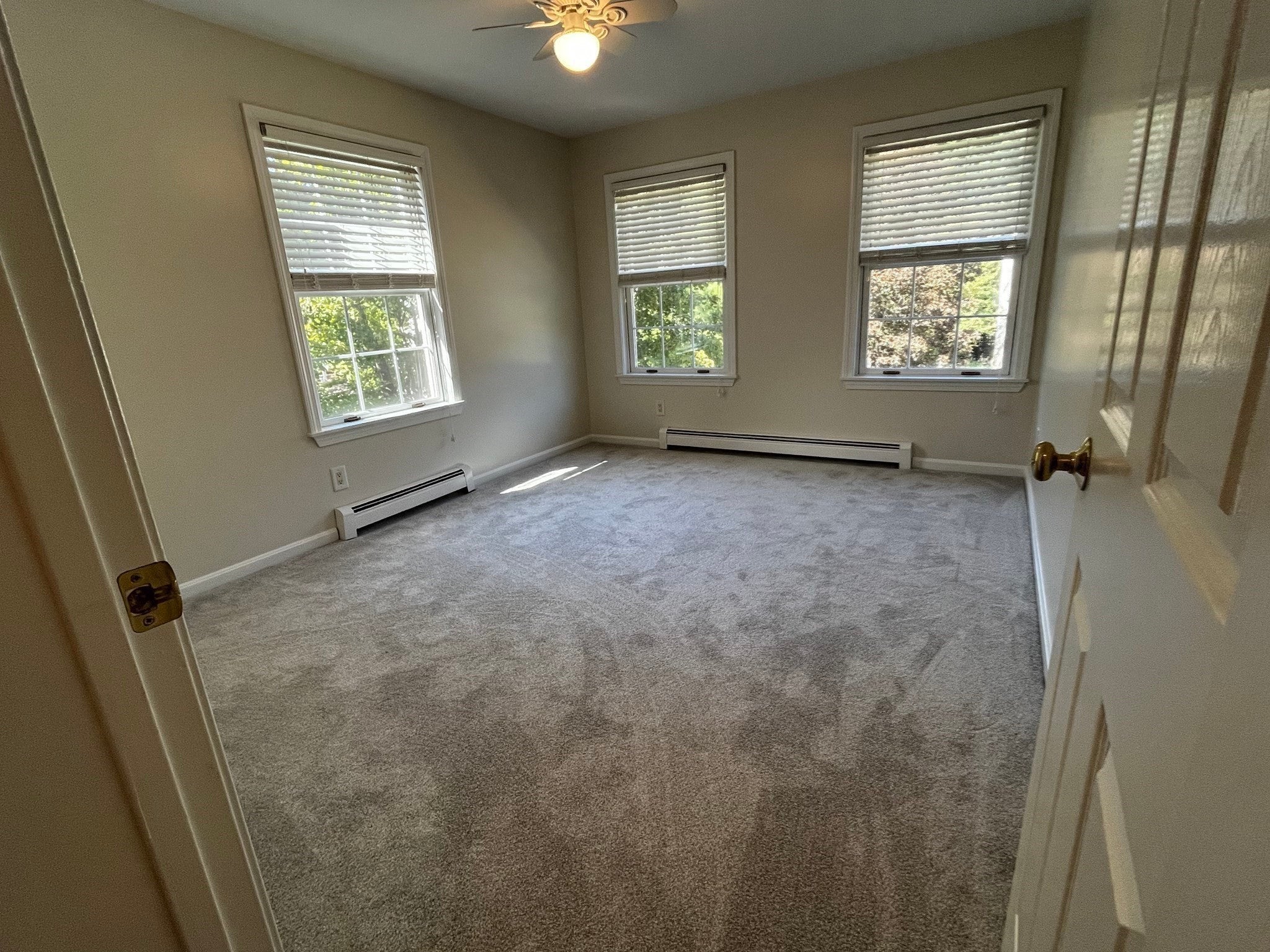 8 Pinewood Rd, Amesbury, MA, 8 Pinewood Rd, Amesbury, MA Photo #14