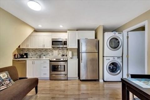 Photo of 32 Bay Street #32, Cambridge, MA 02139 (MLS # 73511943)