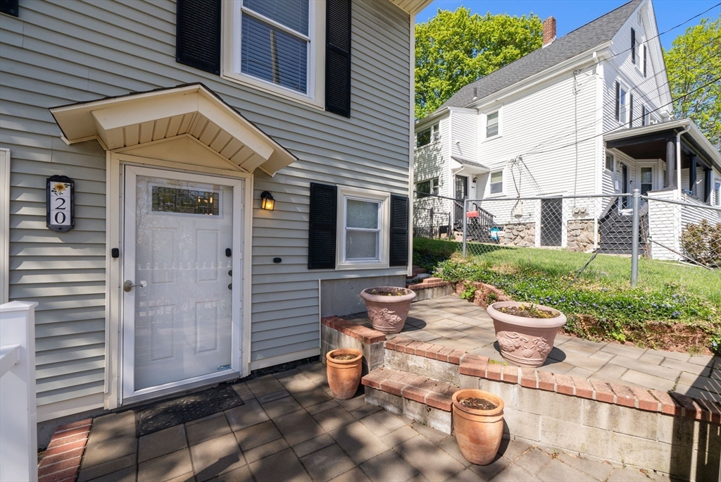 20 Elson Rd
