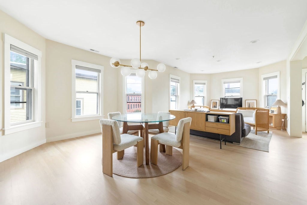 56 Gorham ST #3, Somerville, MA Photo #9
