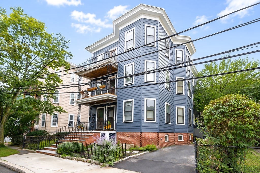 56 Gorham ST #3, Somerville, MA Photo #26