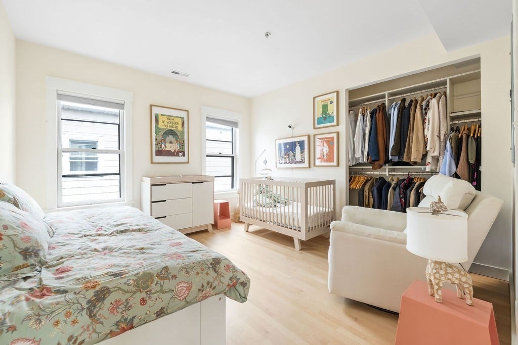 56 Gorham ST #3, Somerville, MA Photo #15